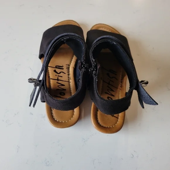 Blowfish Malibu Sandals- Size 6 1/2 - Picture 3 of 3